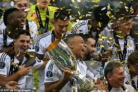 Mbappe ra mắt hoàn hảo, Real Madrid phá kỷ lục giành siêu cúp châu Âu