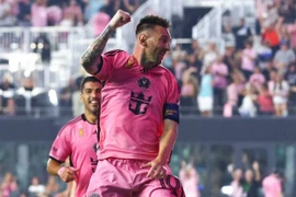 Messi tái xuất lập cú đúp giúp Inter Miami giành chiến thắng
