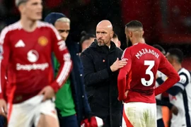 MU trút giận lên Porto
