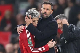 Garnacho gửi lời hứa chia tay Van Nistelrooy
