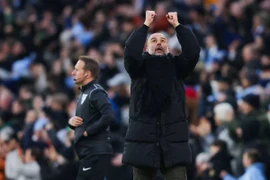 Pep Guardiola giải thích lý do tại sao ông quá thông minh