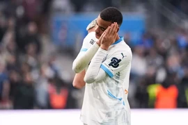 Greenwood trả lời đầy ẩn ý khi bị Marseille dọa bán