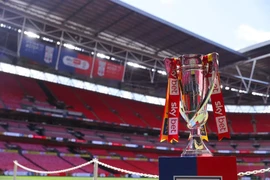 Tranh cãi trận chung kết play-off bóng đá Anh đắt giá nhất thế giới