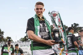 Sporting giảm giá bán Gyokeres