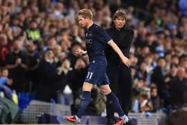 Người hâm mộ Man City nổi giận vì De Bruyne bị đối xử tàn nhẫn