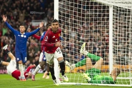 Brentford - MU: Thừa thắng xông lên
