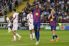 Rashford bất ngờ bị chỉ trích dữ dội: Bất công