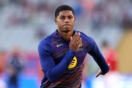 Sốc: MU chính thức vinh danh Rashford ngang hàng với các huyền thoại