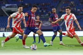 Cặp song sinh đi vào lịch sử tuyển Malaysia trong trận đấu với Việt Nam