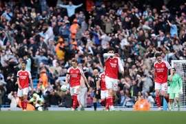 Arsenal vẫn chắc vô địch Premier League