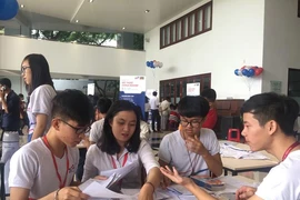 Đại học Tôn Đức Thắng khẳng định giáo viên sống tốt từ lương