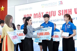  Cựu sinh viên HUTECH giúp SV nhẹ gánh lo 2 năm kinh nghiệm