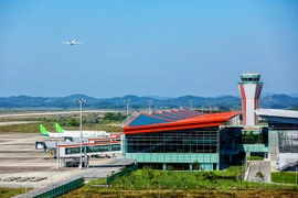 3 hãng bay khôi phục đường bay đến Vân Đồn