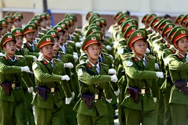 Công an nhân dân góp phần to lớn vào công cuộc tái thiết và phát triển đất nước