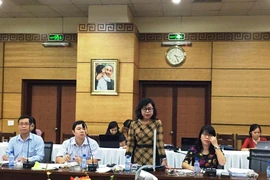 “Nên chi thu nhập tăng thêm cho giáo viên trước tết”