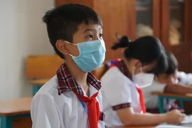 TP.HCM: Khẩn trương thực hiện hỗ trợ học phí cho học sinh