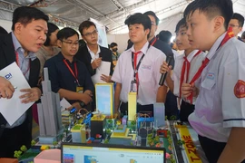 Sôi động ngày hội khoa học, công nghệ và đổi mới sáng tạo tại quận 4, TP.HCM