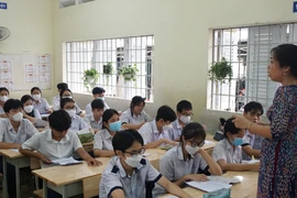 Hơn 18.000 HS trượt lớp 10 công lập sẽ học ở đâu?