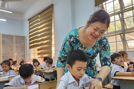 Chính thức: Học sinh lớp 1 tại TP.HCM tựu trường ngày 21-8