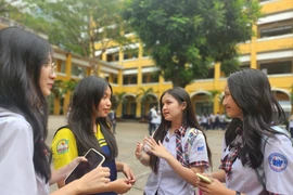 Đề văn học sinh giỏi lớp 12 gây ấn tượng với thí sinh