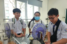 Học sinh TP.HCM đăng ký nguyện vọng vào lớp 10 từ 3-5