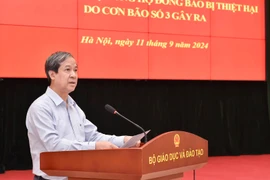 Bộ trưởng Bộ GD&ĐT: Học sinh ủng hộ 1.000 đồng hay 1 chiếc bút chì đều rất cần