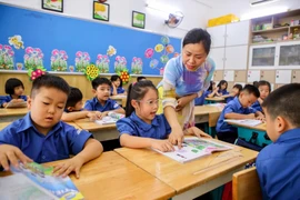 Giáo viên TP.HCM phấn khởi khi được nhận thưởng theo Nghị định 73