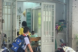 Quy định mới về dạy thêm, học thêm: Chính phủ yêu cầu rà soát