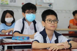 Sáng nay, hơn 3.500 sĩ tử khảo sát vào lớp 6 trường tiên tiến, hội nhập