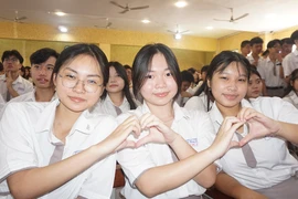 Nhiều học sinh trường không chuyên bứt phá vào đội tuyển học sinh giỏi quốc gia