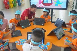 Ứng phó bão Kalmaegi: Sở GD&ĐT TP.HCM chỉ đạo lên phương án học trực tuyến
