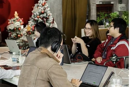 Làm việc online cho công ty nước ngoài, có phải nộp thuế thu nhập cá nhân?