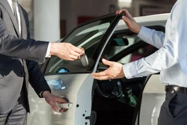 Nằm lòng nguyên tắc kiểm tra khi thuê xe ô tô tự lái dịp Tết