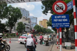 Tước bằng lái 3 tháng khi ô tô, xe máy đi vào đường cấm