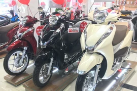 Giá xe máy tay ga Honda tháng 3: Các mẫu xe ít bị làm giá