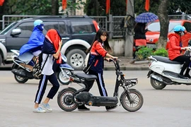 Xe máy điện chất lượng kém có còn đất sống?