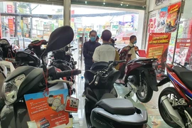 Xe tay ga Honda Lead bất ngờ lại giảm giá bán