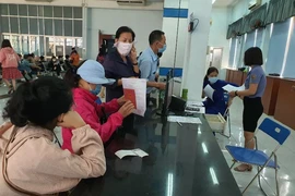 Từ ngày mai, trẻ em đi tàu hỏa chỉ mất một nửa giá vé