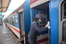 Đường sắt tạm ngưng tàu khách Hà Nội đi Hải Phòng và ngược lại