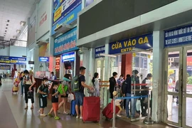 Từ ngày mai, đường sắt có hai đôi tàu chạy tuyến Bắc - Nam
