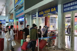 Tiếp tục tạm ngưng tàu SE3/SE4 và các tàu địa phương đến hết tháng 7