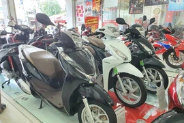 Mẫu xe tay ga bán chạy nhất của Honda tiếp tục giảm mạnh
