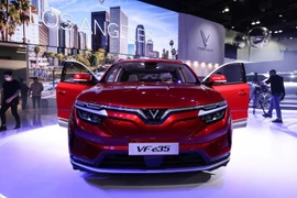 Bộ đôi VinFast VF e35, VF e36 chính thức ra mắt tại triển lãm ô tô quốc tế