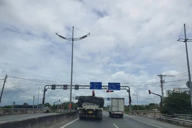 Thu hồi đề xuất người mới có bằng lái không được chạy ô tô quá 60km/h