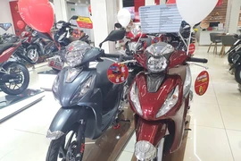 Loạt xe tay ga của Honda giảm giá mạnh