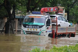 Mẹo nhận biết ô tô có lịch sử ngập nước