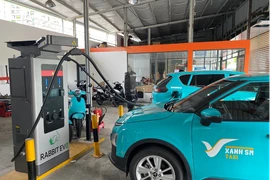 Đề xuất bãi đỗ xe xây mới phải có tối thiểu 30% tổng chỗ đỗ xe có lắp đặt trụ sạc
