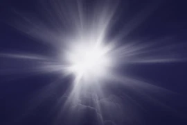 Người 'độ' đèn ô tô cần biết