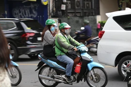 Chuyển đổi xe máy xăng sang xe điện: Cần có lộ trình rõ ràng, chậm mà chắc