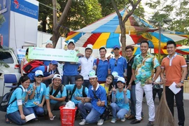 Người Việt kéo nhau đi du lịch nước ngoài dịp lễ 30-4